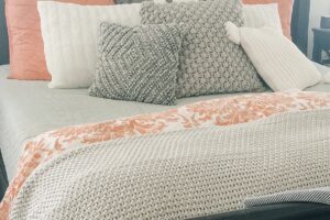 Cozy Pillows + Blankets | The Blooming Carrot